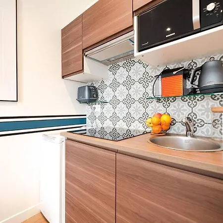 Apartman Flat In The Marais I *
